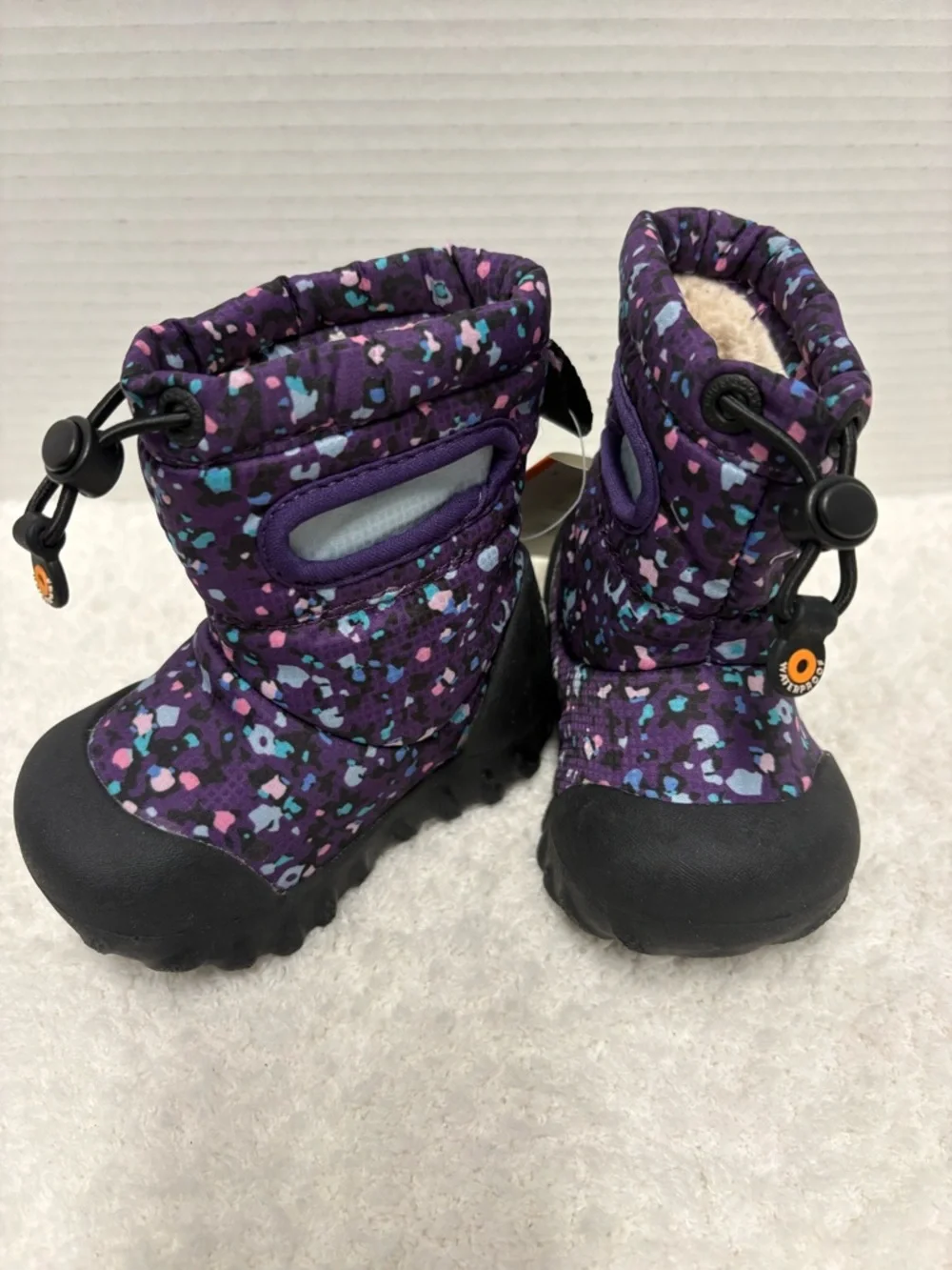 BOGS B-MOC SNOW BOOTS LITTLE TEXTURES PURPLE INFANT SIZE 4 NWT